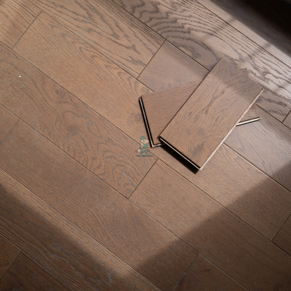 Nevada 14/3 x 125mm Chestnut Lacquered Oak Engineered Wood Flooring