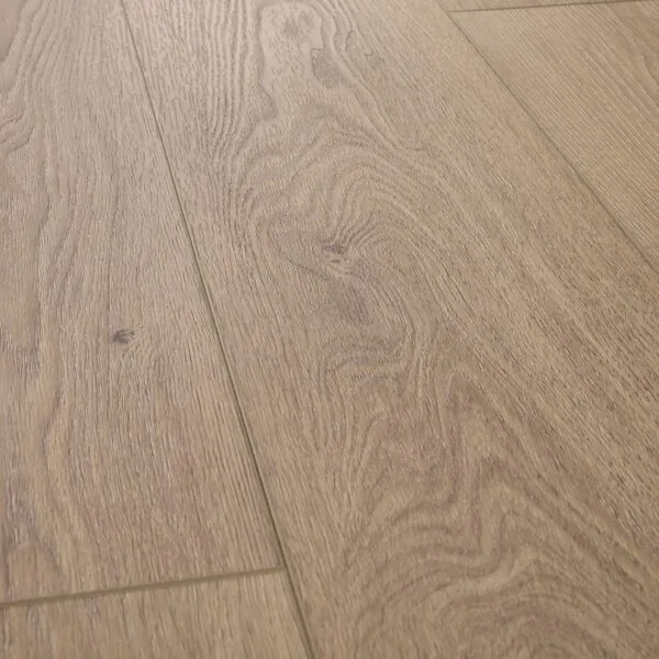 Bond 2.5mm Marbella Oak Glue Down LVT Flooring